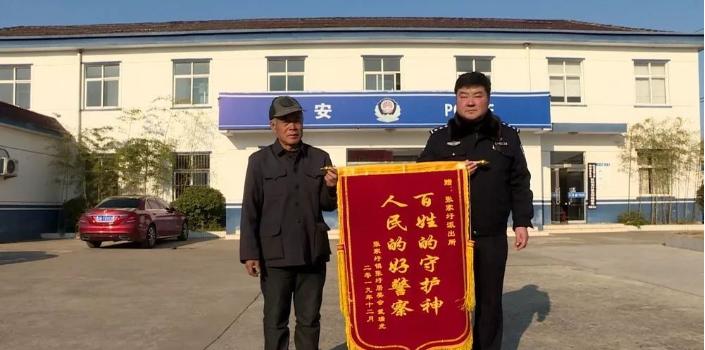 老人捡垃圾成瘾可以报警吗老人捡垃圾成瘾可以报警吗？解读与应对建议